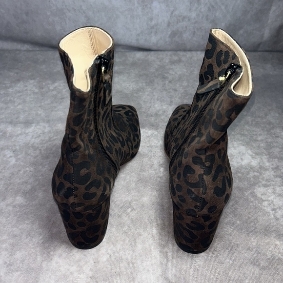 NWOT Stuart Weitzman Women Sz 7M / EU 37.5 Leopard Print Ankle Boots Animal - Picture 3 of 10